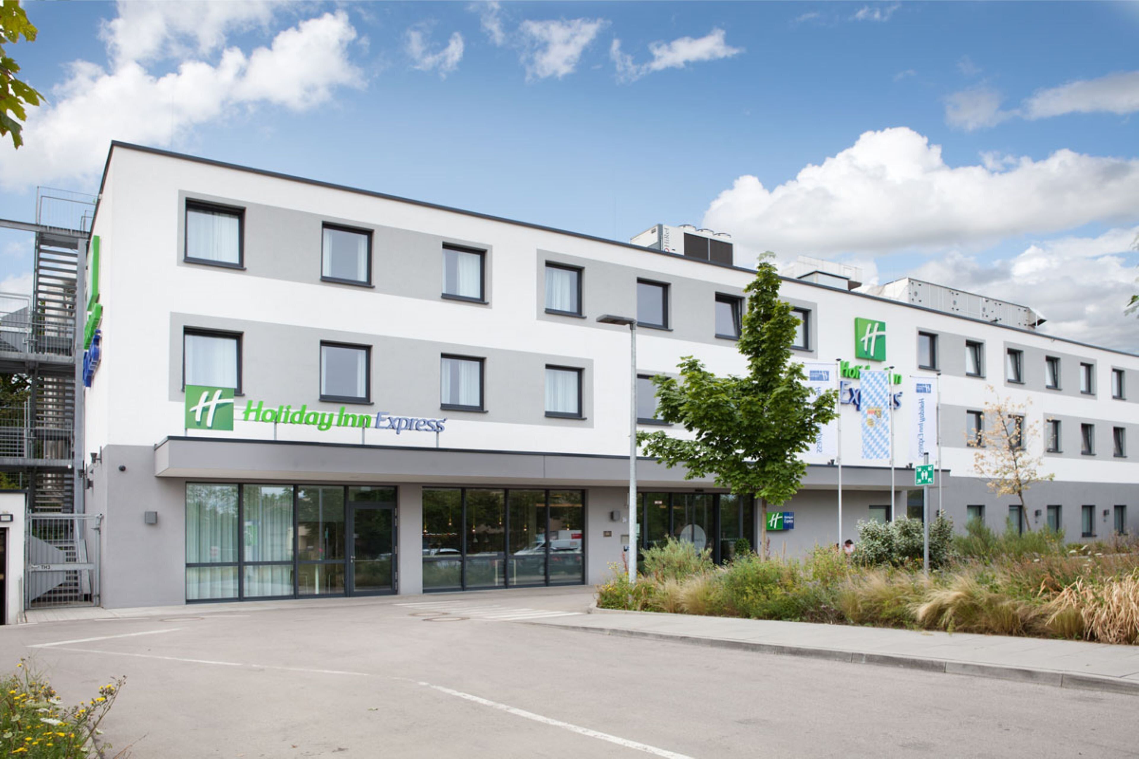 Photo - Holiday Inn Express Munich - Olympiapark by IHG