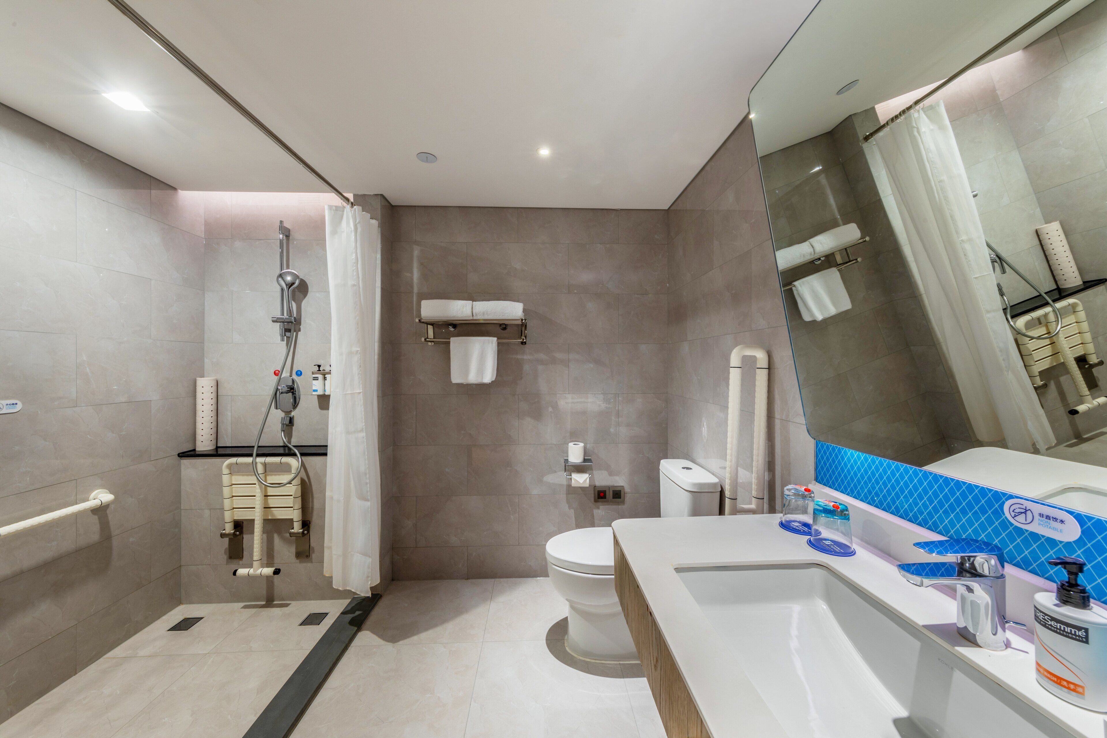 Foto - Holiday Inn Express Shenzhen Haiyuan City by IHG
