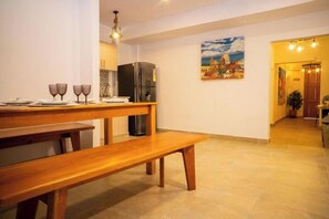 Dining - 4br House in the old City Jacuzzy AC Wifi (Cartagena)