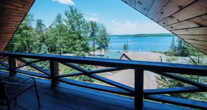 Adirondack Lakeside Lodging with Beach Access & Panoramic Lakeview