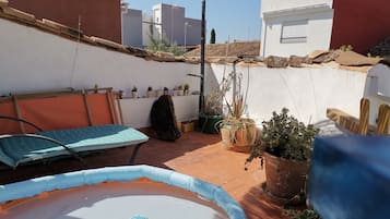 Bañera de hidromasaje exterior