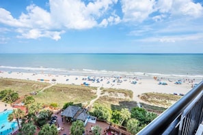 Beach nearby - Beachfront Condo, Stunning Pools and Scenic Views (North Myrtle Beach)
