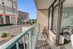 Property grounds - Low Floor, Studio, Ocean View, Nice, Heated Pools! (Myrtle Beach)