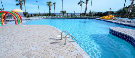 Indendørs pool, opvarmet pool