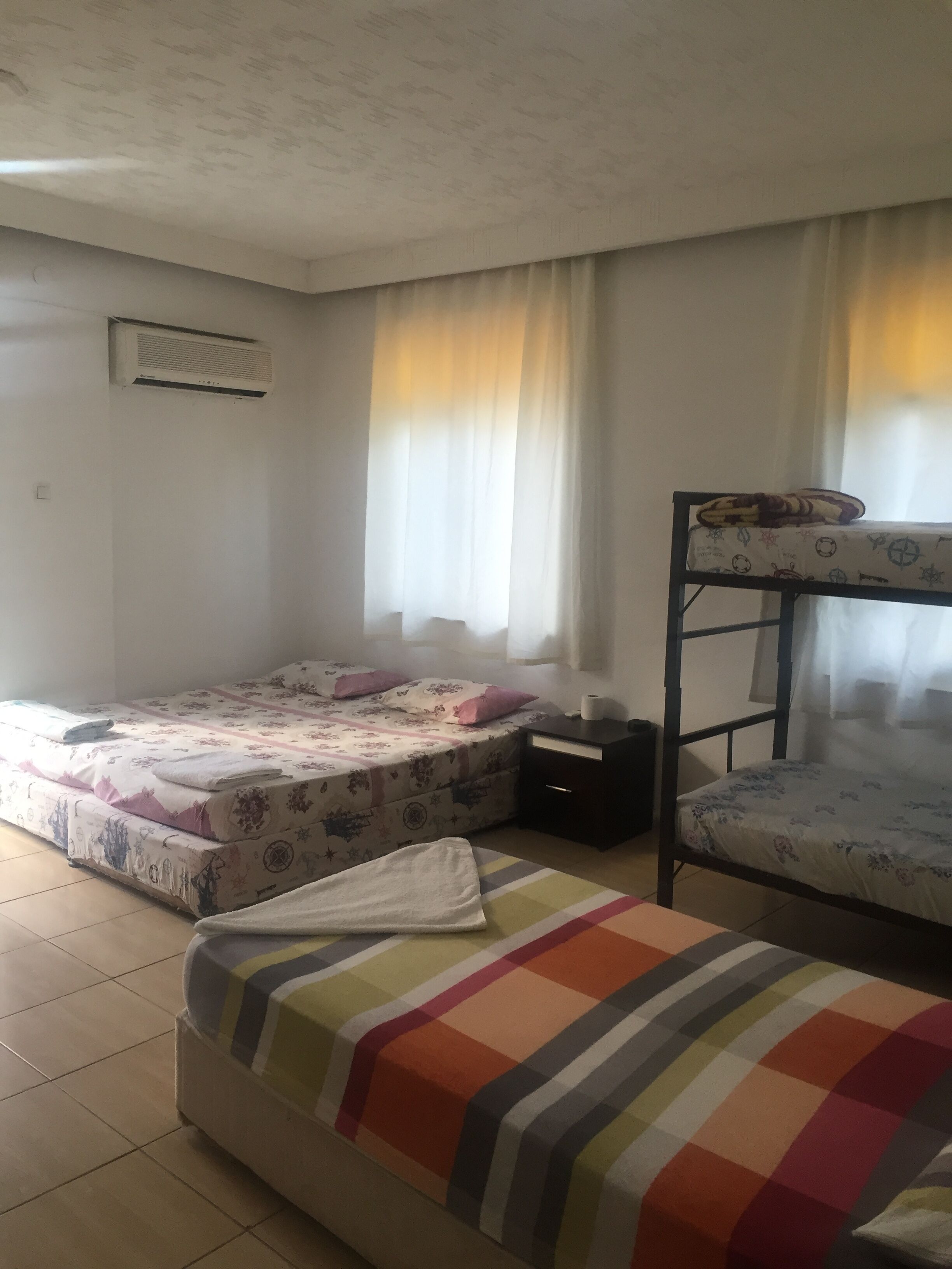 Phòng 4 phong cách cổ điển