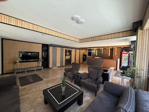 80-cm LCD TV with satellite channels, TV, heated floors - Comfort Basaran Otel (Antalya)