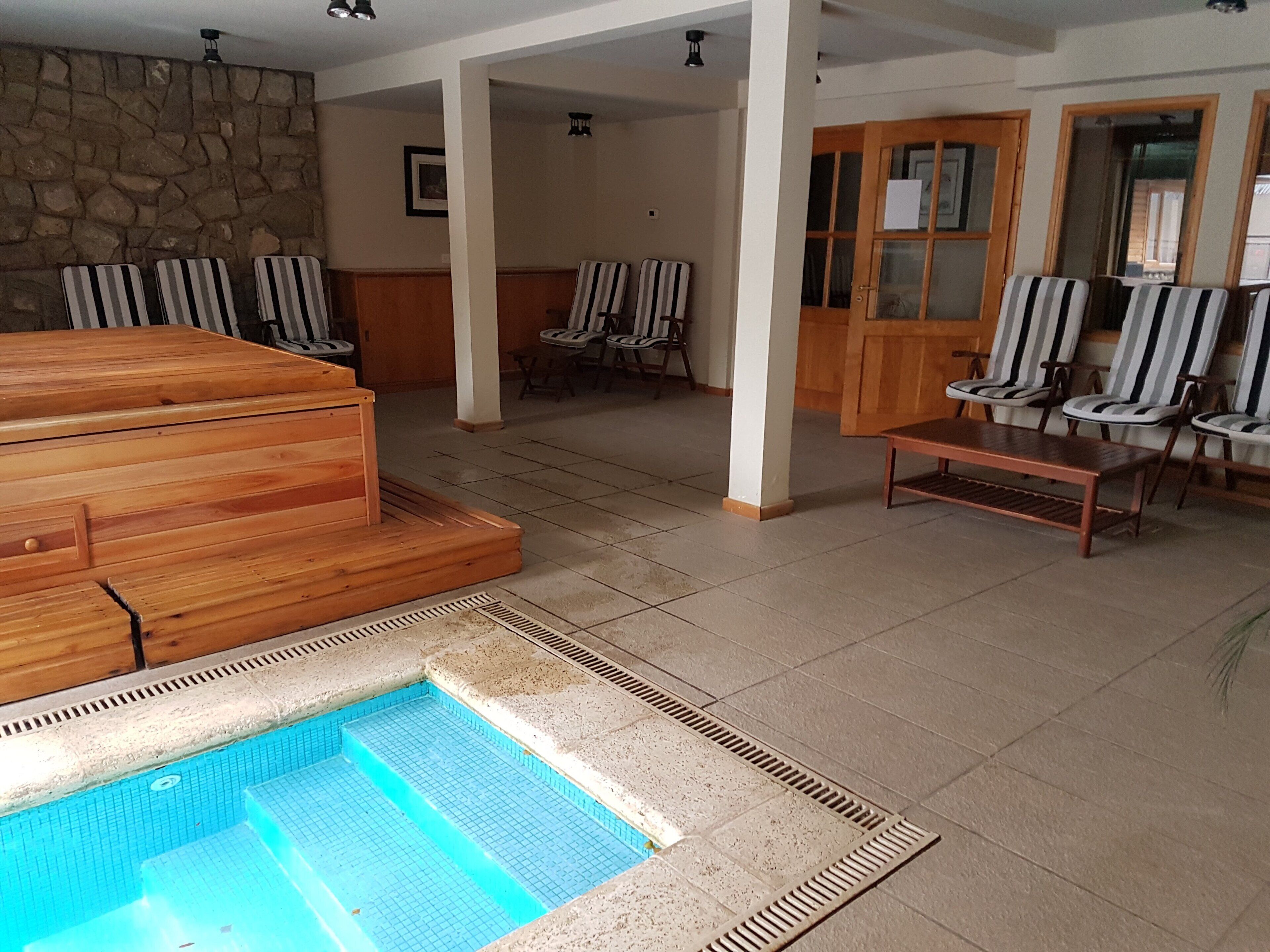 Indoor pool, outdoor pool