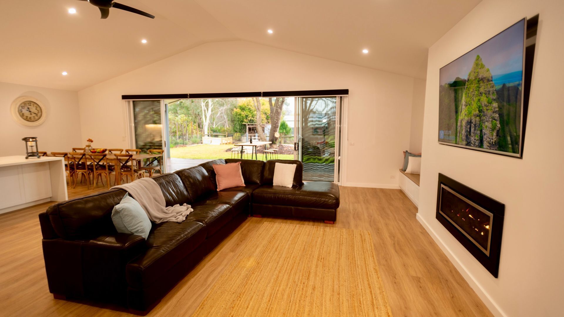 Televisor i llar de foc 