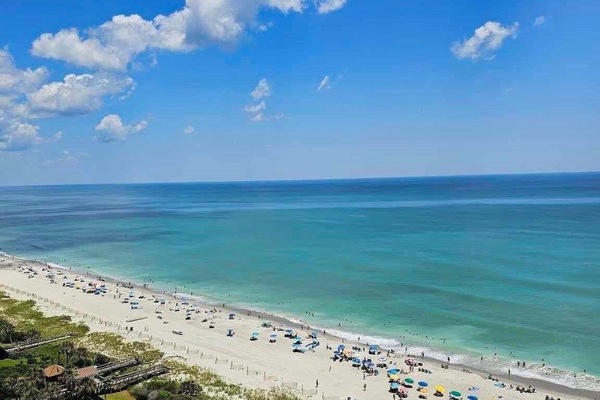 In Strandnähe, Liegestühle