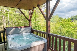 Baignoire à remous extérieure