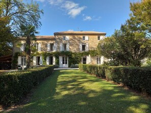 Front of property - Ecrin des sens - Manoir en Agenais (Puch-d'Agenais)