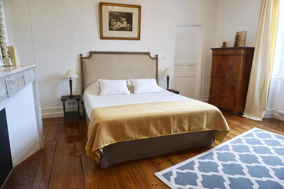 Suite, uitzicht op tuin | 2 slaapkamers, individueel gedecoreerd, individueel gemeubileerd