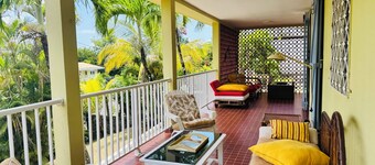 Villa F4 with two large terraces and 3 minutes from the beach 