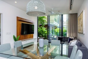 Interior - Luxury Apartment/126 Oceana Condominium + Mamita Access (SOLIDARIDAD)