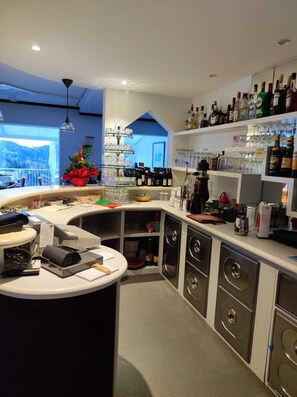 Reception - Hotel Ristorante Zarera (Poschiavo)