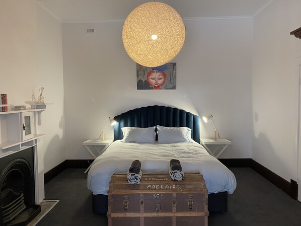 3 Schlafzimmer, Schreibtisch, Bügeleisen/Bügelbrett, kostenloses WLAN