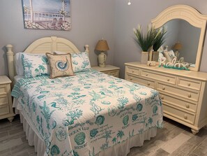 3 bedrooms, iron/ironing board, travel cot, free WiFi