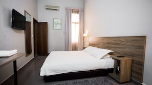 Blackout drapes, free cribs/infant beds, rollaway beds, free WiFi
