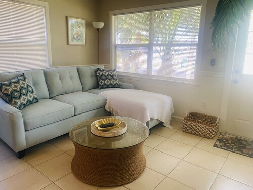 Waterfront Palm Cottage