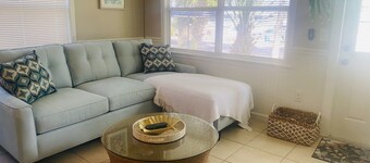 Waterfront Palm Cottage