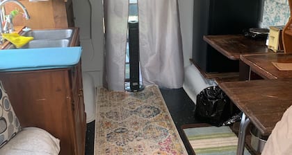 1950's Bus Hunter's Getaway