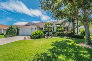 House, 3 Bedrooms | Property grounds - Duncan Drive 1303 by White Pelican VR (The Villages)