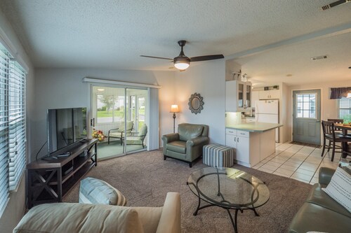 Granada Court 1244 by White Pelican VR