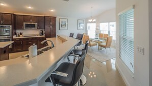Casa, 3 quartos | Cozinha privada