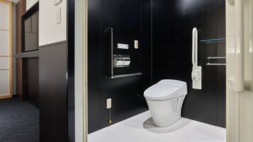 Accessible , 1 bed Queen, Non Smoking | Bathroom | Shower, rainfall showerhead, hair dryer, slippers