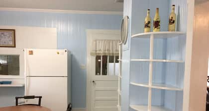 Core Sound Cottage in Atlantic, NC with Water View