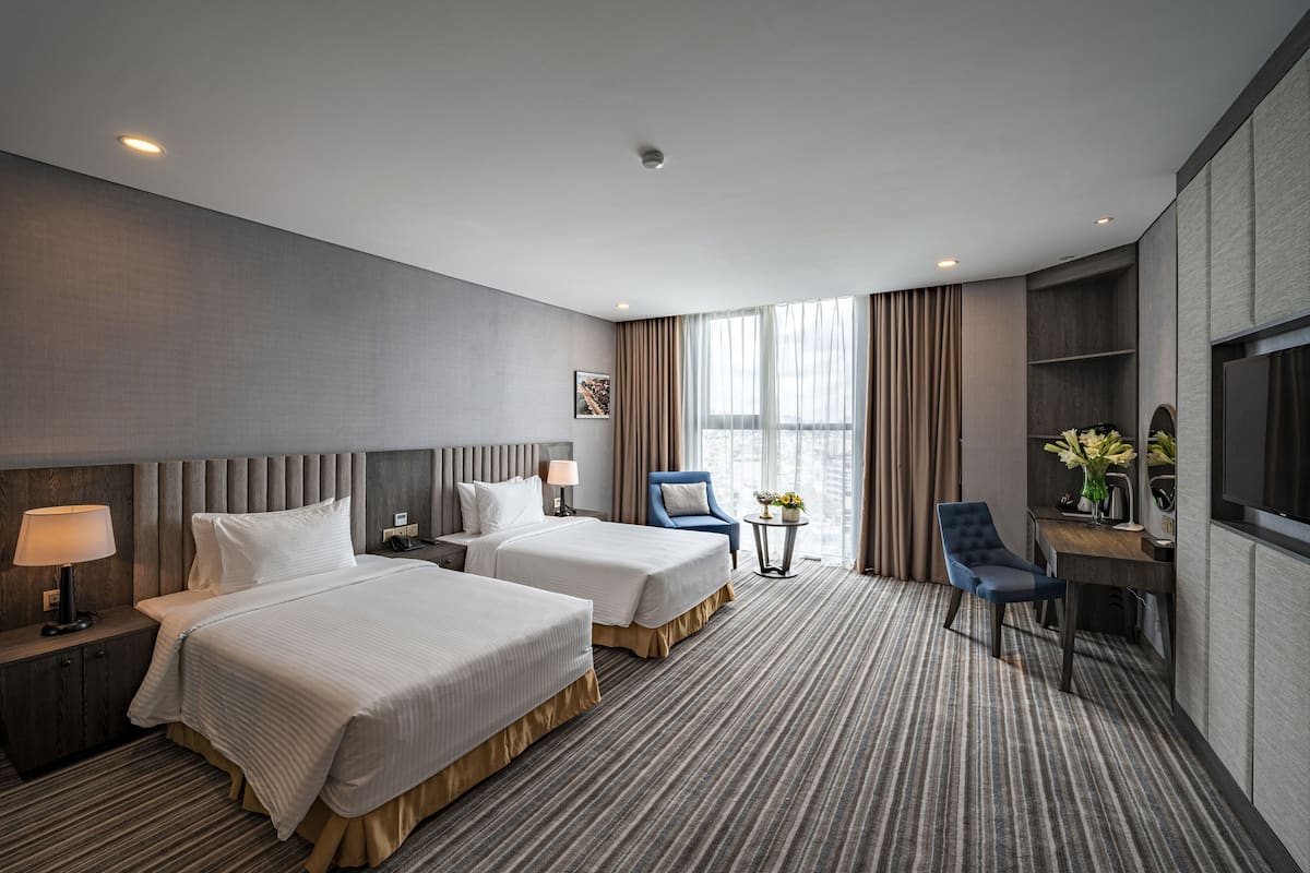 Deluxe-Zweibettzimmer | Blick auf die Stadt