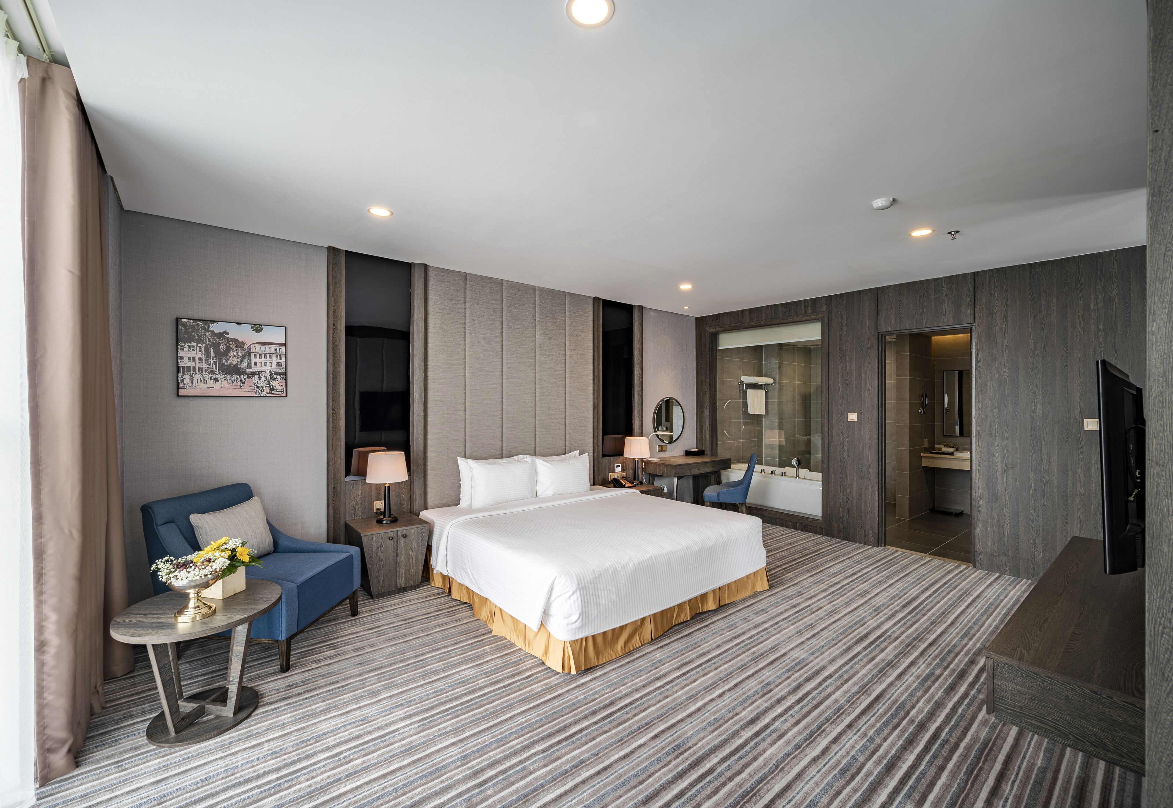 Rom – executive (Suite) | Sengetøy av topp kvalitet, minibar, safe på rommet og skrivebord