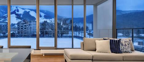 Penthouse, 3 kamar tidur (3 Bedroom Penthouse Annupuri View) | Pemandangan gunung