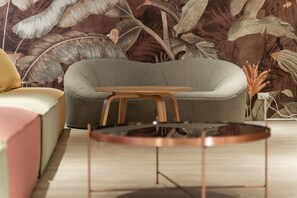 Lobby - Hotel Lounge (Toucheng)
