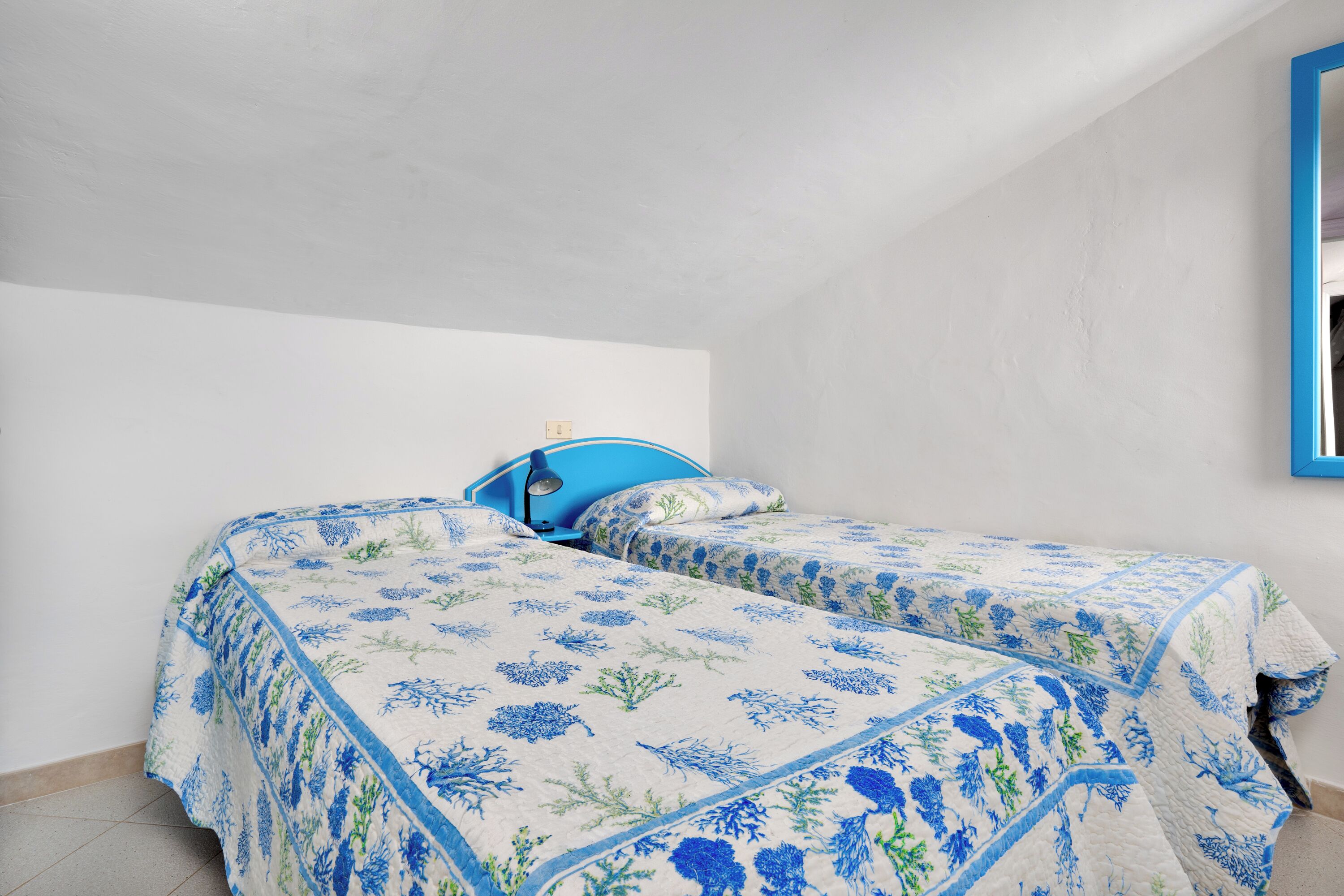 3 bedrooms, iron/ironing board, bed sheets