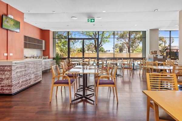 Frühstück und Abendessen