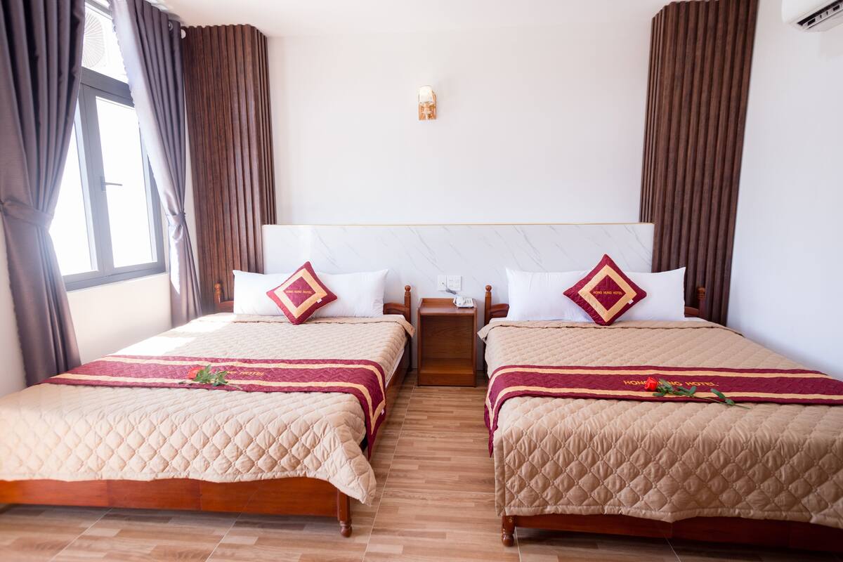 Deluxe Double Room with Balcony | Minibar, desk, free WiFi