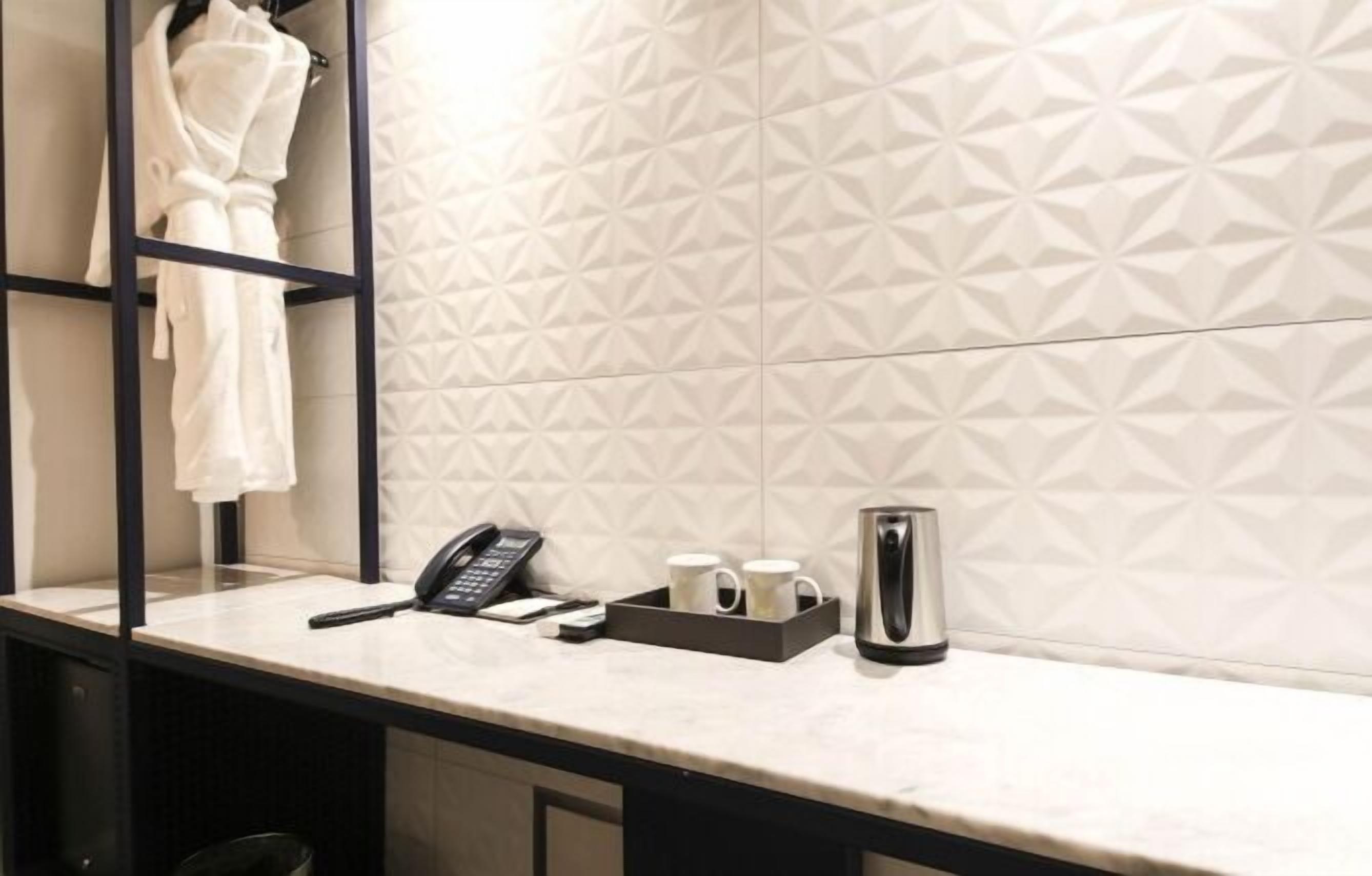 deluxe double room | room amenity