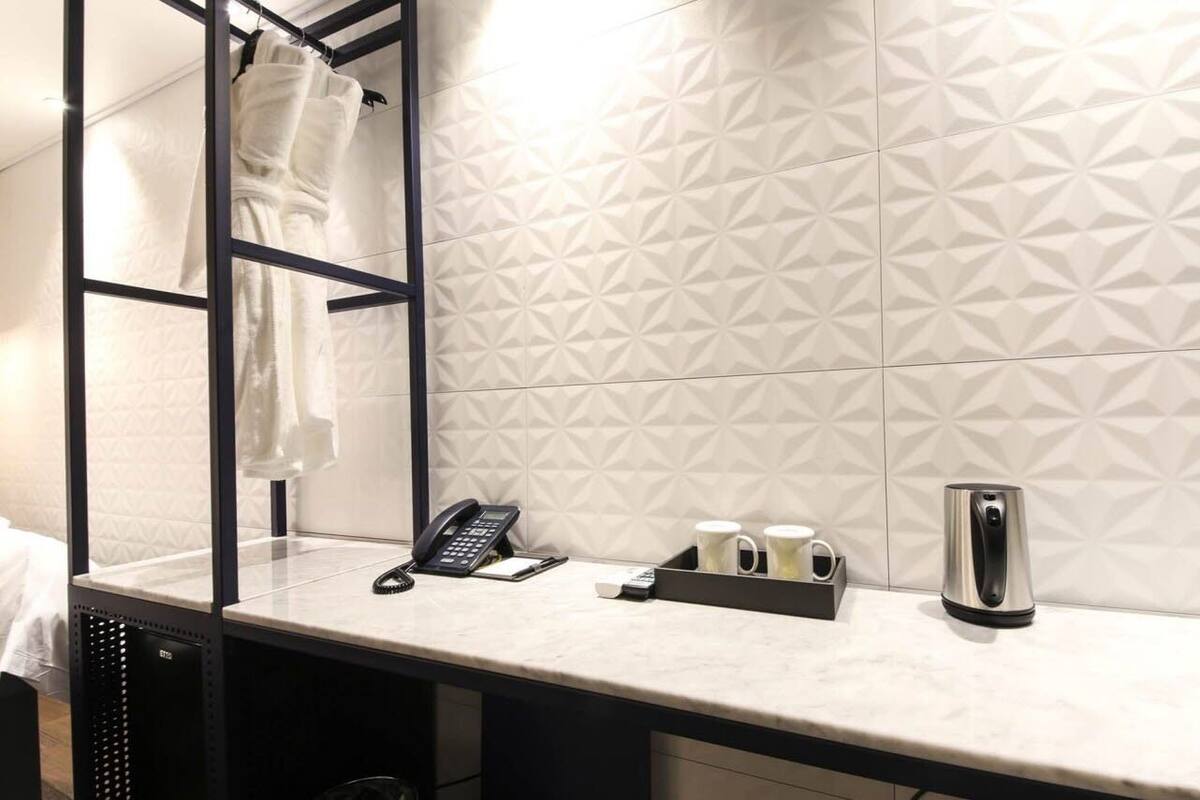 deluxe twin room | room amenity