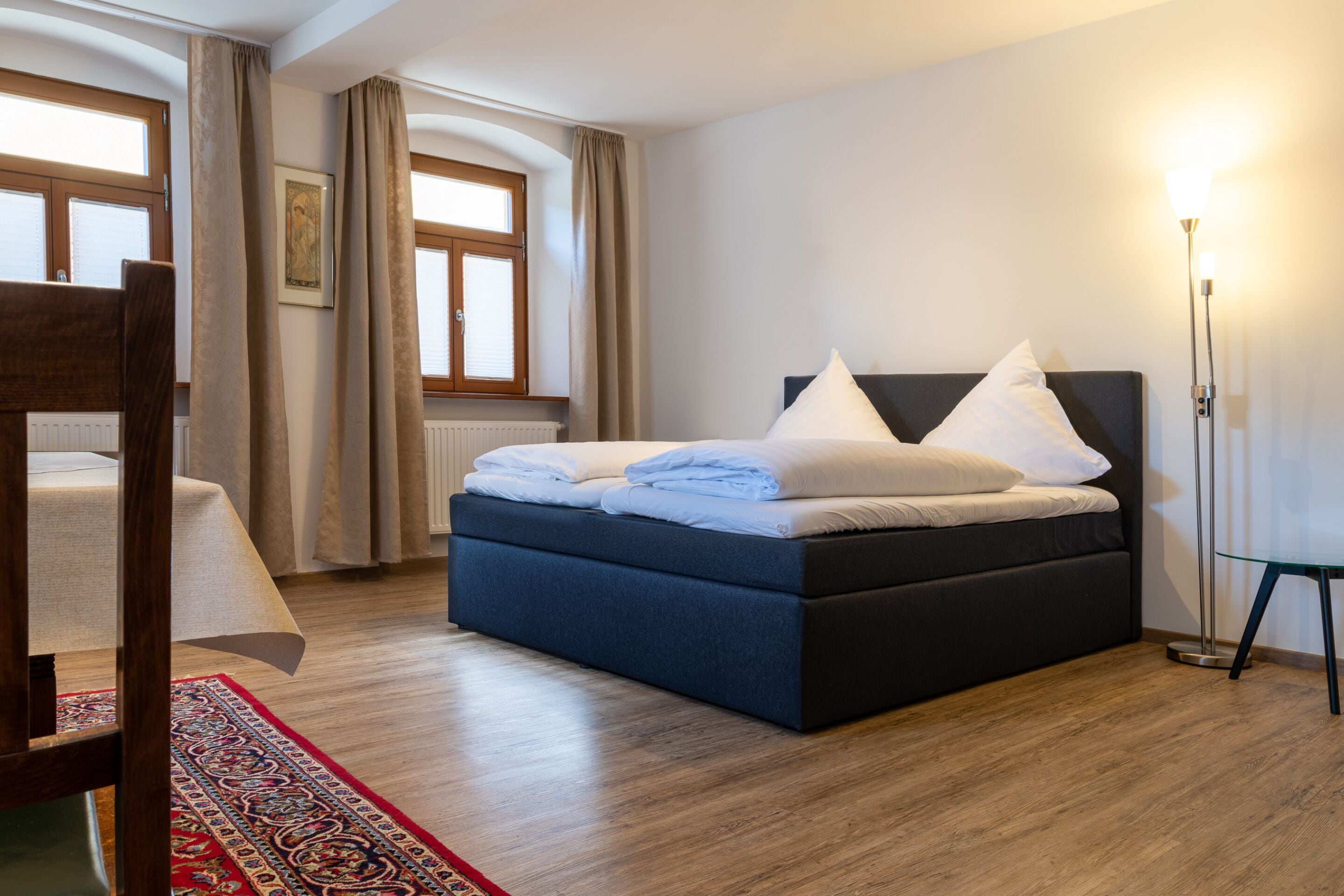 1 bedroom, hypo-allergenic bedding, individually decorated