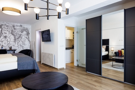 Standard Condo, 1 Bedroom, Kitchenette, Ground Floor | Hypo-allergenic bedding, individually decorated, individually furnished. Sperber-Bräu - Hotel, Gasthof & Brauerei