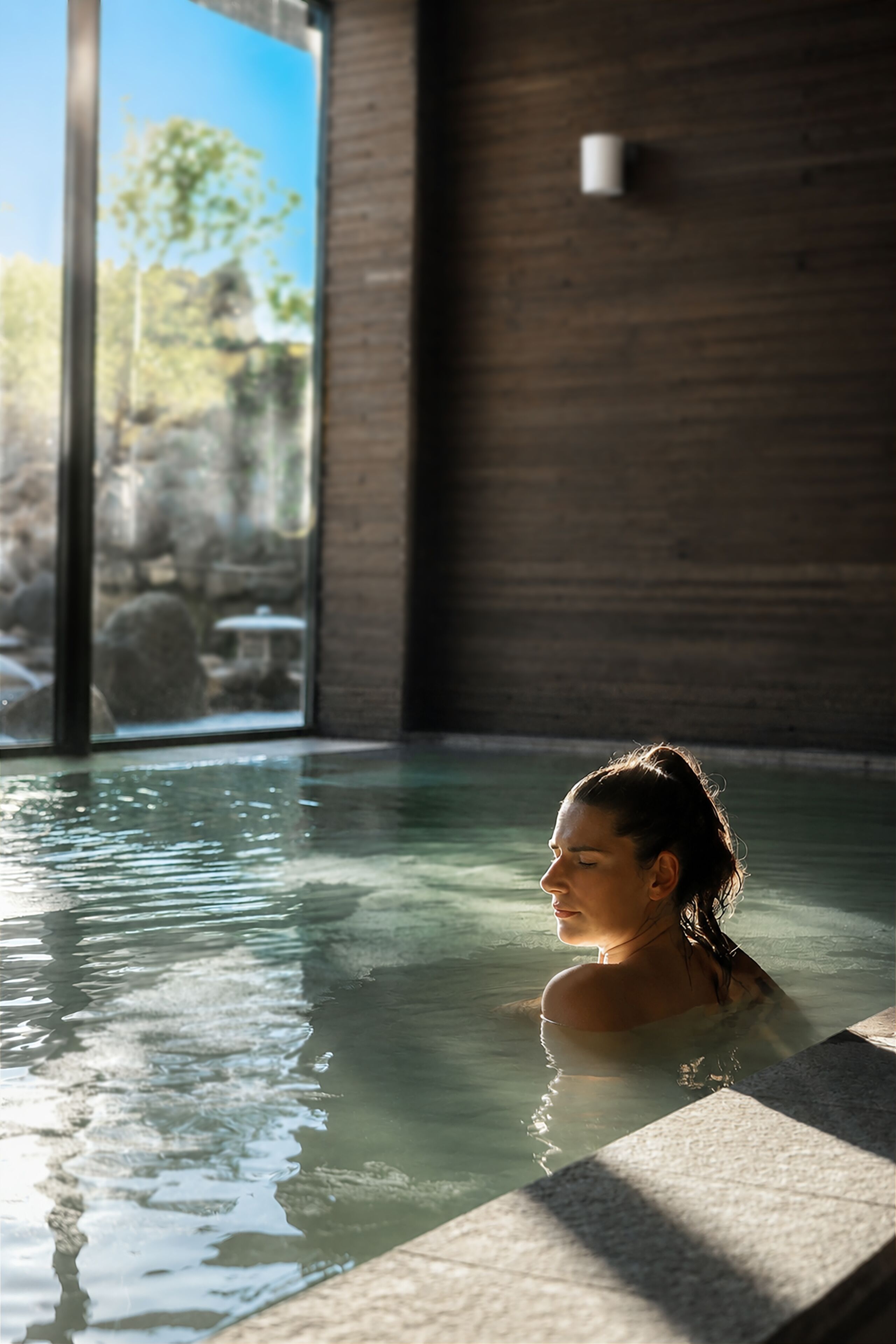 ห้องเอ็กเซกคิวทีฟสวีท (Onsen Access) | มินิบาร์, ตู้นิรภัยในห้องพัก, โต๊ะทำงาน, ผ้าม่านกันแสง
