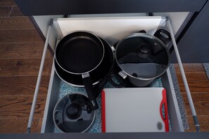 Interior - Studio Unit with Amazing View of Makati Skyline (Mandaluyong)