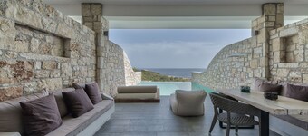 Aliv Stone Suites & Spa