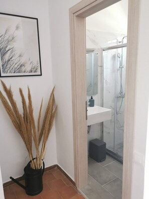 Double Room, Garden View | In-room safe, iron/ironing board, free WiFi, bed sheets - Stalis Drops (Hersonissos)