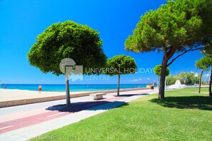 NĂ€ra stranden