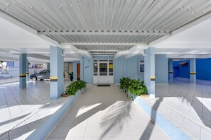 Unclassified image, 4 of 39, button - Marazul Apart Hotel II (Florianopolis)
