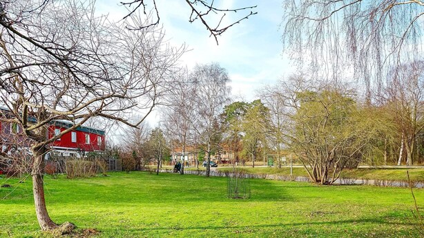 Exterior - 6 Person Holiday Home in Sköndal (Skondal)