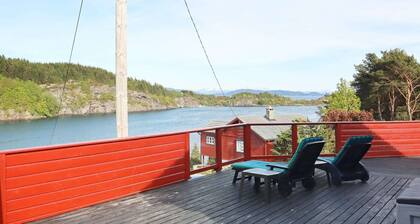 7 Person Holiday Home in Klokkarvik