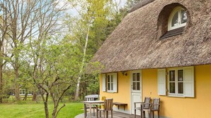House | Outdoor dining - Holiday Home in Vig (Vig)